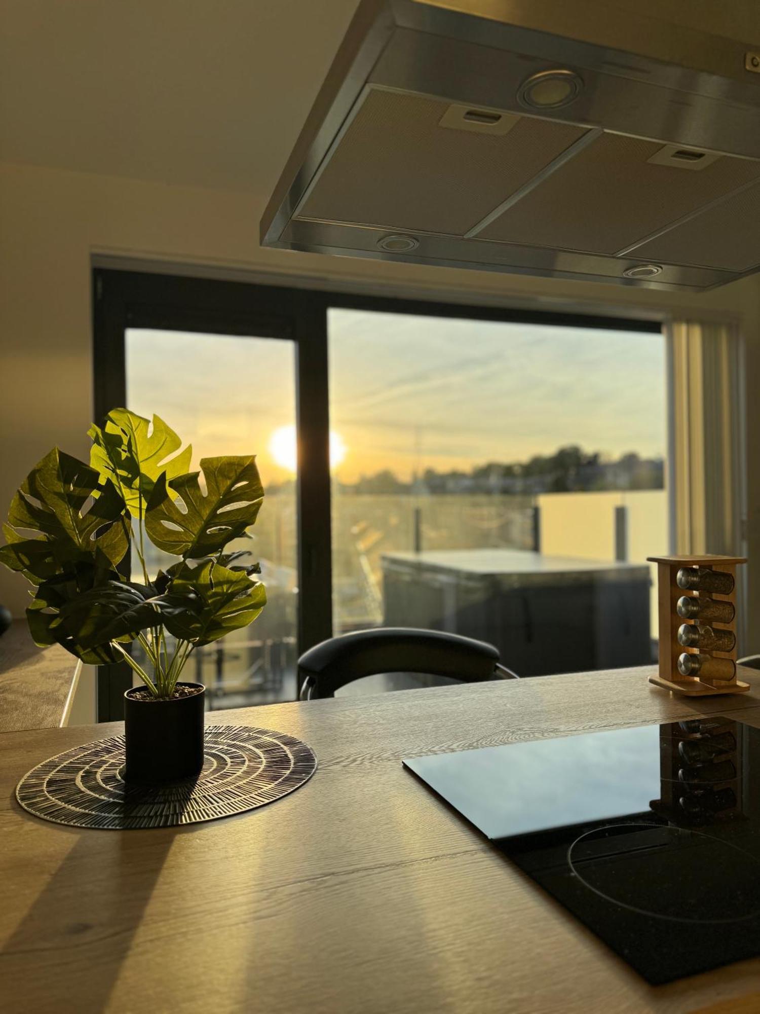 Liege Luxe & Jacuzzi Sous Les Etoiles Appartement Saint-Nicolas  Buitenkant foto
